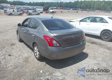 2012 Nissan Versa 1.6 Sl z USA, uszkodzony, nr VIN 3N1CN7AP9CL814435